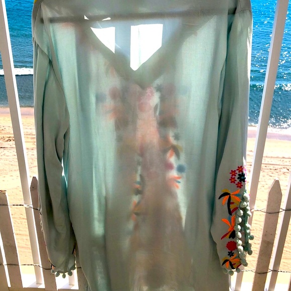 Gorgezzzz coverup/beach dress - Picture 6 of 8